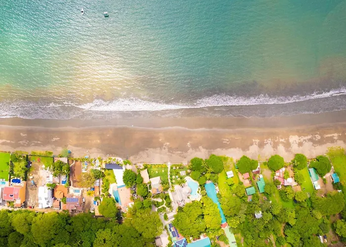 Casa Oasis Surfside-house A Few Steps To The * Potrero (Guanacaste)