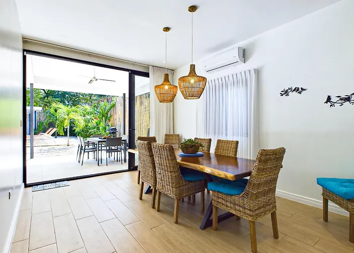 Casa Oasis Surfside-house A Few Steps To The